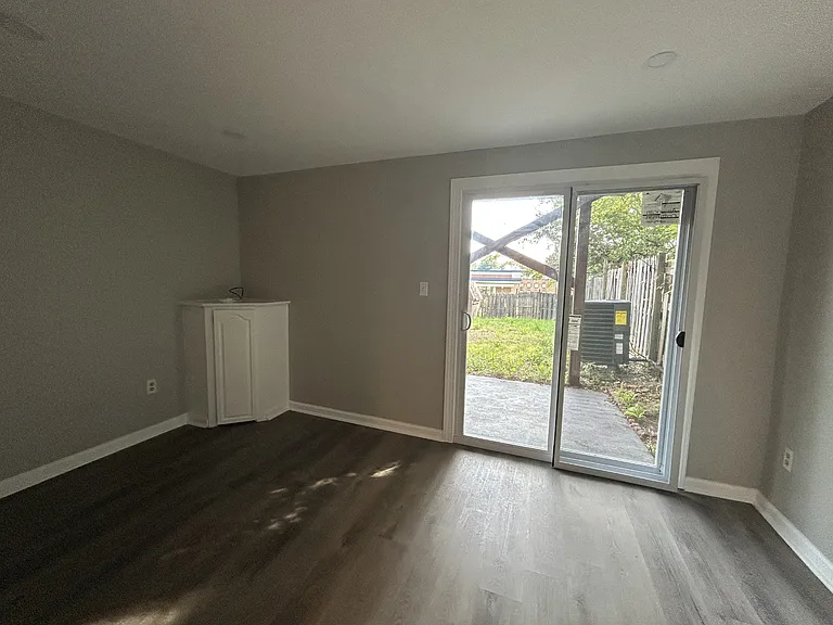 644 Harr Park Ct — Photo 13