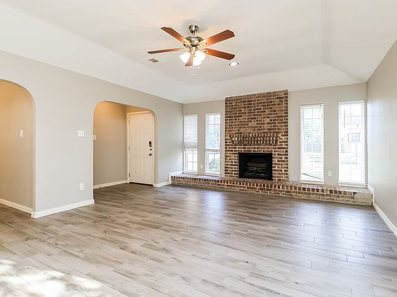 5th image of 10806 Clear Fork Dr