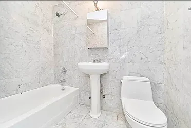 Rented by Living New York