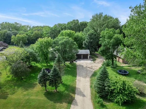 21243 Kale Dr, Silver Lake, MN 55381