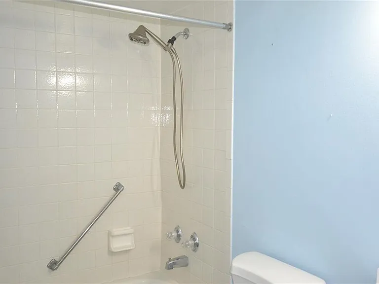3232 Lake Pine Way E #H2 — Photo 9