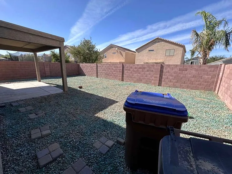 3174 W Carlos Ln — Photo 29