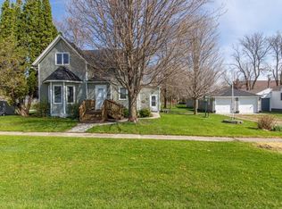 215 Latrobe Ave, Mc Callsburg, IA 50154