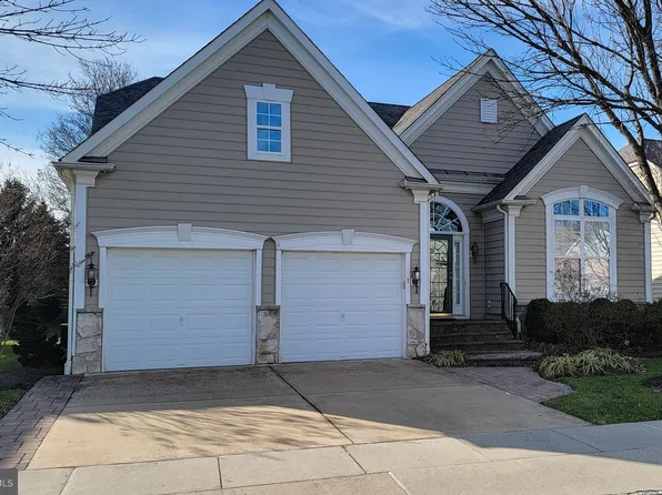 31 Betts Dr, Washington Crossing, PA 18977