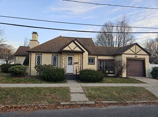 216 W Franklin St, Holyoke, MA 01040