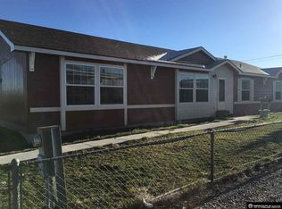 411 Ash St, Rawlins, WY 82301