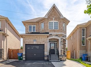 356 Rannie Rd, Newmarket, ON L3X2N1