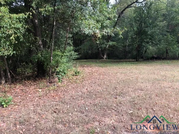 1417 Gay St, Longview, TX 75602