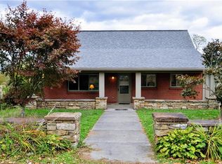 11 Woodcrest Ave, Monessen, PA