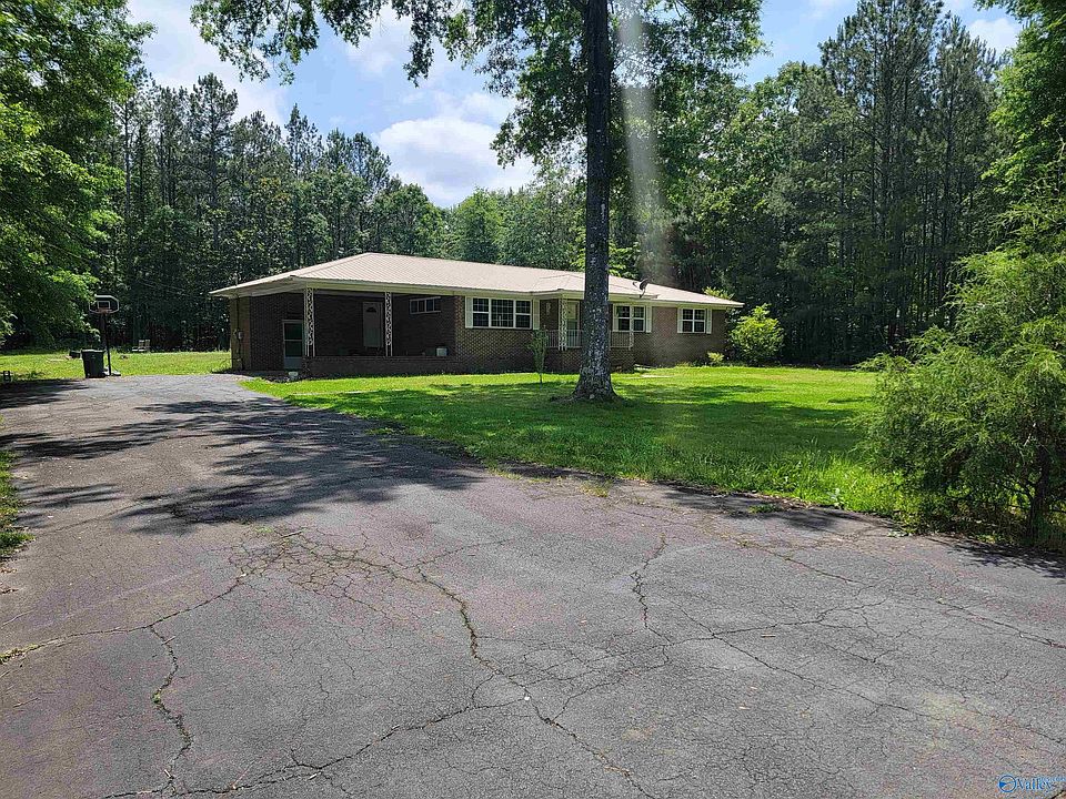 403 Park St, Centre, AL 35960 MLS 1834695 Zillow