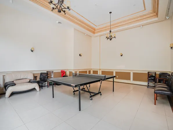 1689 East 21st Street image 5 of 32