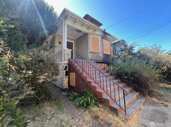 3318 Magnolia St, Oakland, CA 94608