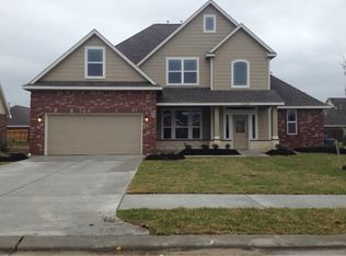 14038 Belmont Cir, Mont Belvieu, TX 77523