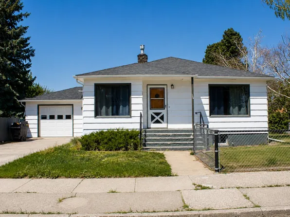 104 2nd Ave SW, Cut Bank, MT 59427
