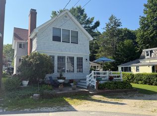 7 Broad St, Falmouth, ME 04105