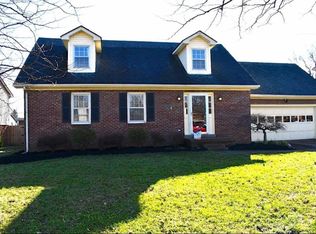 3832 Merridew Way, Lexington, KY