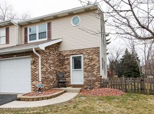 4 W 57th St, Westmont, IL