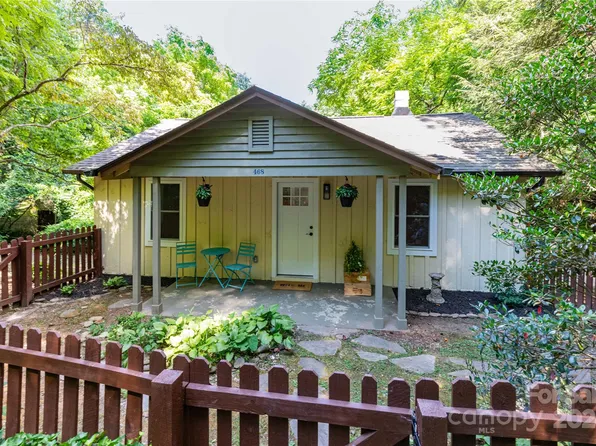 468 Governors View Rd, Asheville, NC 28805