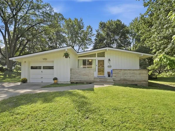 2301 NE 60th Ter, Kansas City, MO 64118