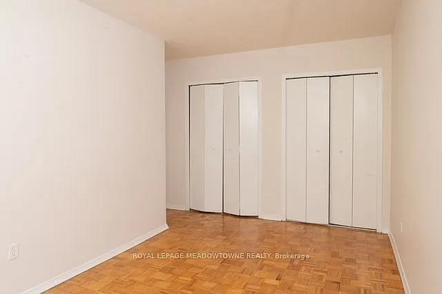 1017 Seneca Ave #508 — Photo 19