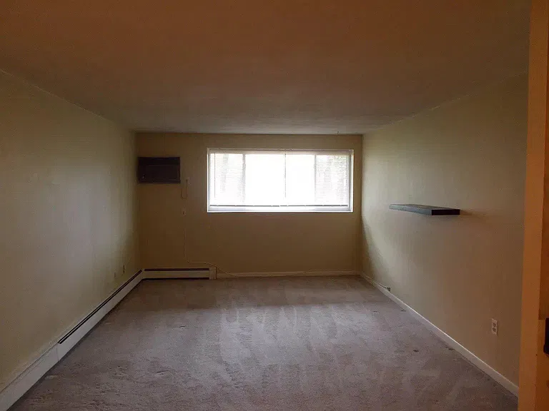 37 South St #4 — Photo 3