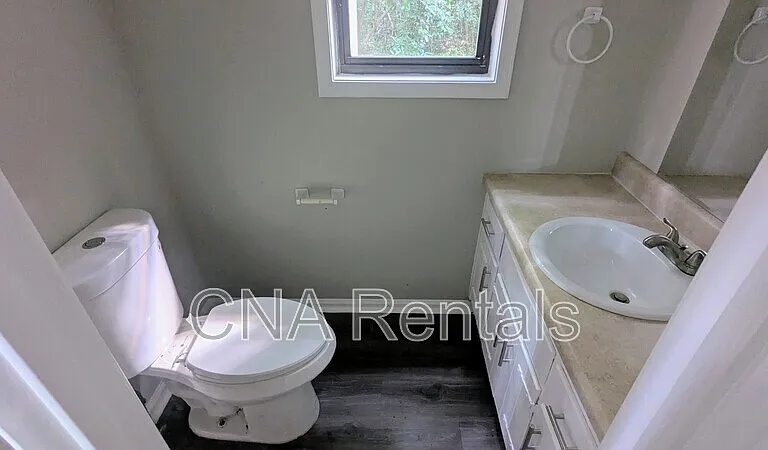 1459 N Diane Ct SE #A — Photo 4