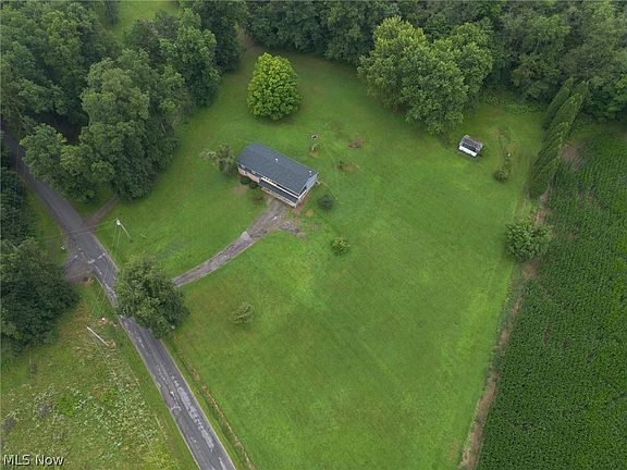 4th image of 8991 Randel Rd