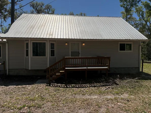 573 NE 219th Ave, Old Town, FL 32680