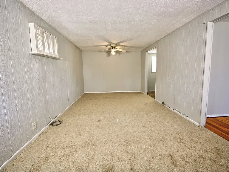 105 Clearview Dr — Photo 5