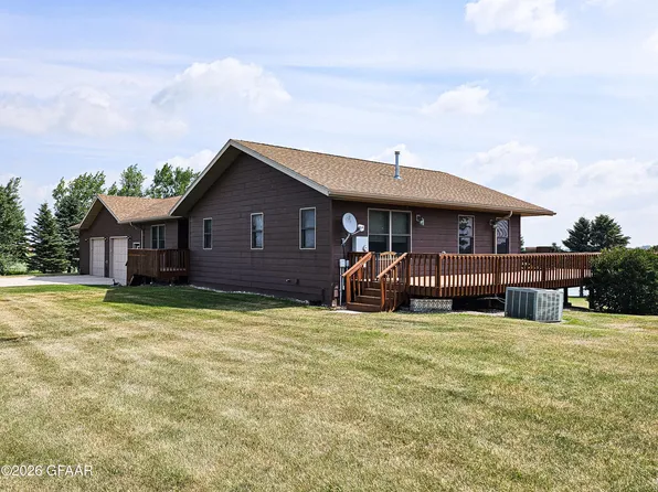 5713 80th Ave NE, Devils Lake, ND 58301