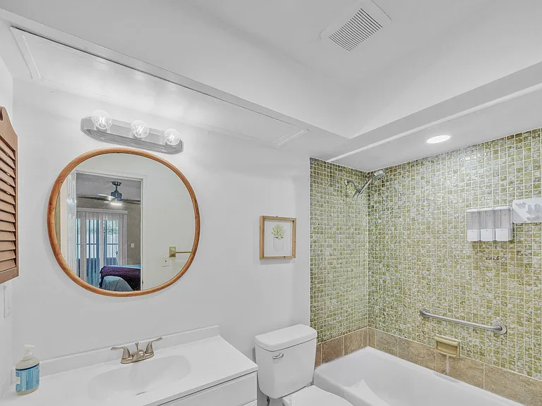 1350 Riverside Cir #2 — Photo 23