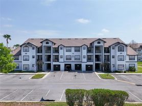 2213 Grand Cayman Ct, Kissimmee, FL