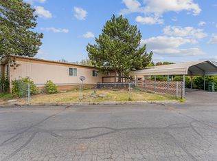 1241 Dowell Rd SPC 64, Grants Pass, OR 97527