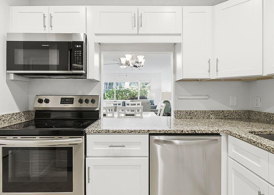 1st image of 1516 S Lakeside Drive #110