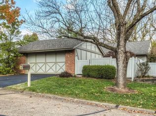 2144 Mason Lake Dr, Ballwin, MO