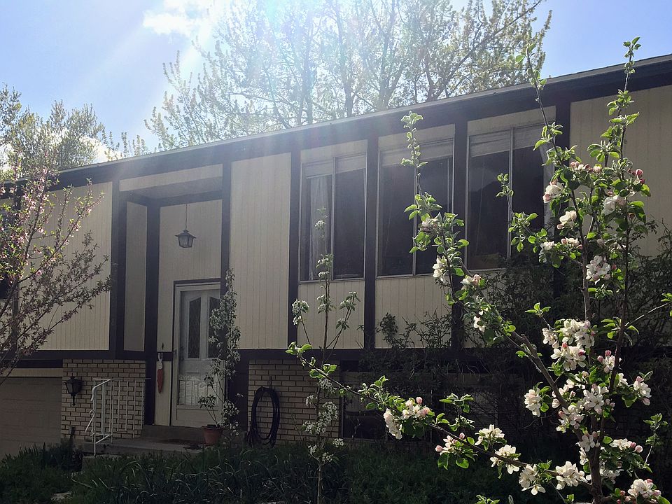 1st image of 7118 S Sagebrush Way