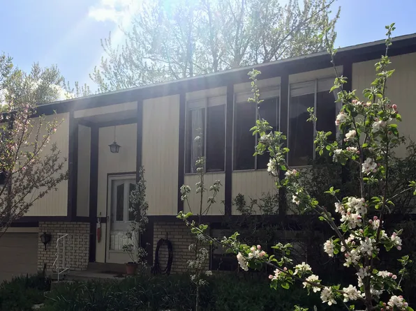 7118 S Sagebrush Way, Cottonwood Heights, UT 84121