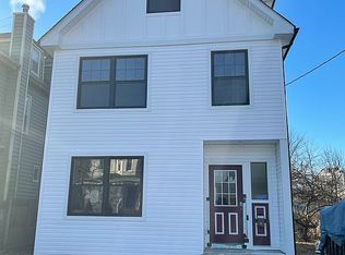 24 Linden St, Morristown, NJ 07960