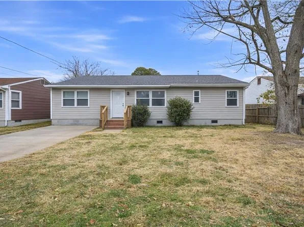 1307 Colebrook Dr, Hampton, VA 23669