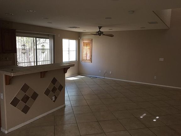 4th image of 4112 Egremont Dr