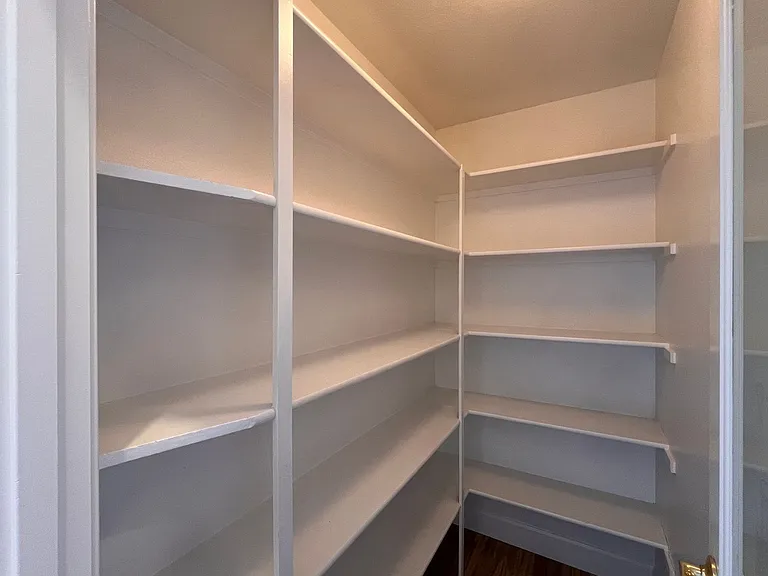588 Wedge Ln — Photo 24