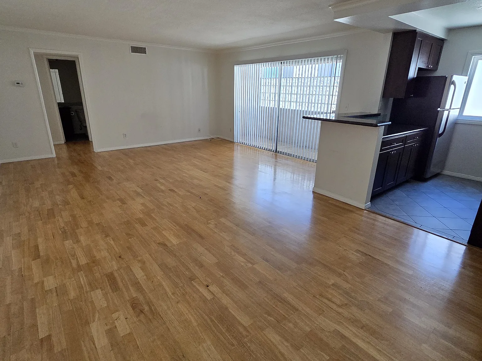 2 bed, 1150 sqft, $2,800 — Photo 1