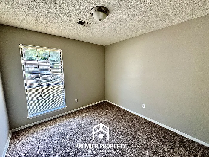 4518 Country Brook Dr — Photo 11