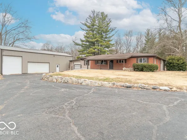 1649 W County Road 100 N, Greencastle, IN 46135