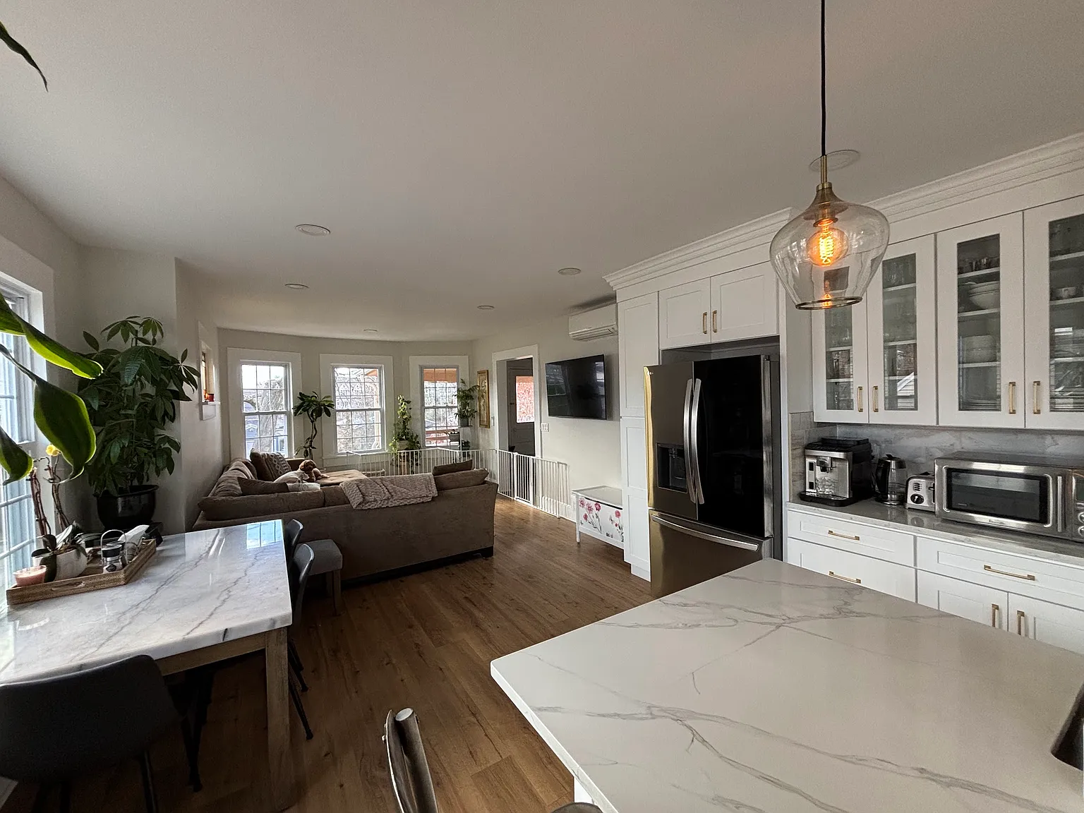 4 bed, 2000 sqft, $5,100 — Photo 3