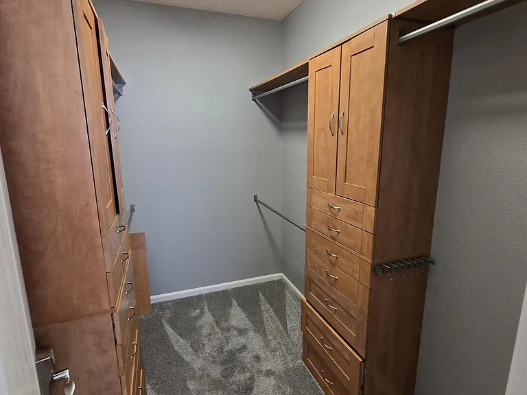180 Thornloe Dr — Photo 20