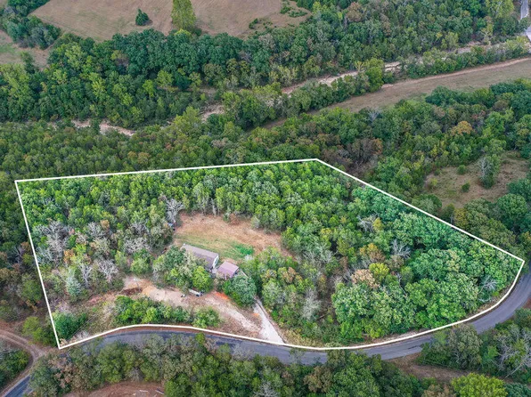 1053 Cane Creek Road, Kissee Mills, MO 65680