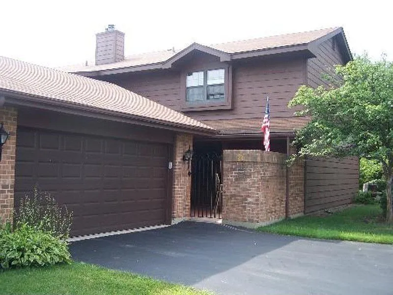 21 Indian Trail Dr photo 1