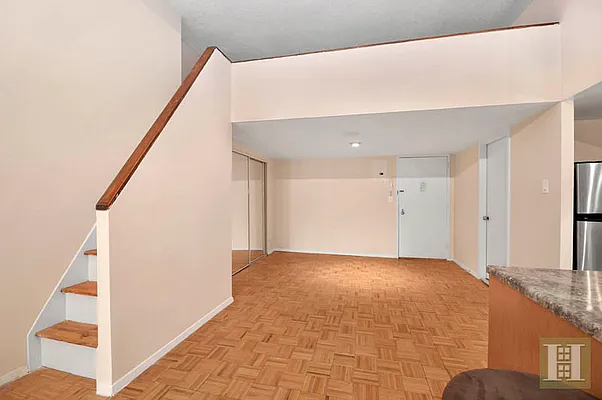 Rented by Halstead Real Estate | media 27