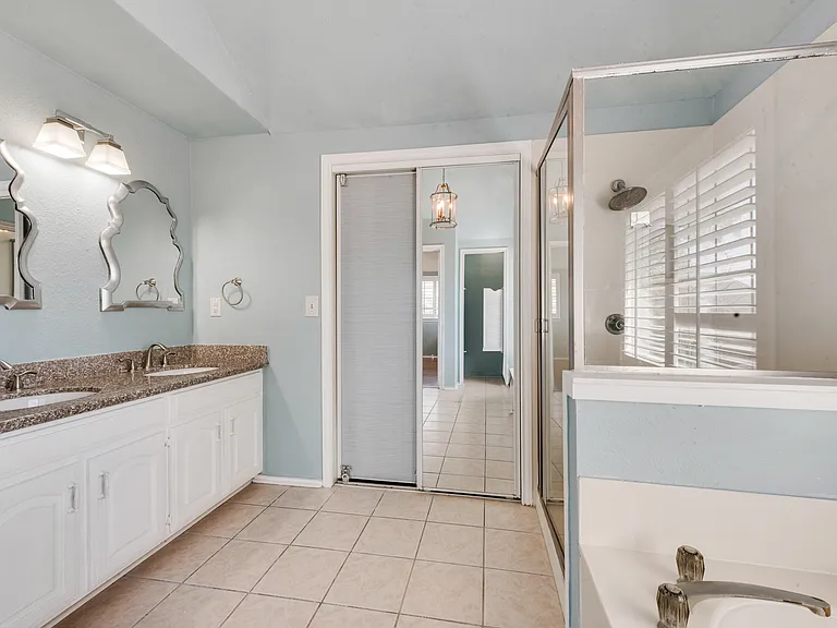2606 Hickory Bend Dr — Photo 9